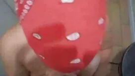 Der freche Riley Reid stimmte zu, Sex mit seinen Freunden hausfrauen sex kostenlos und seiner Freundin zu haben, die abwechselnd der Stier ist.