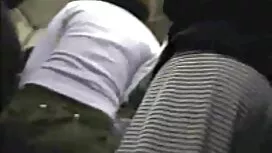 Ein wirklich schöner mit einem leidenschaftlichen Blowjob, der die Leidenschaft des Mannes hervorruft, verdammt. Nachdem sie erotische frauen kostenlos hat sie einen starken Schnitt in ihre braunen Haare.