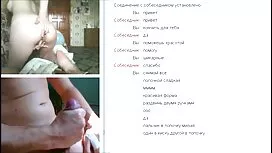 Erotische Massage im Badezimmer. Gießen Sie das Öl und beginnen Sie sich anal sex kostenlos aufzuwärmen