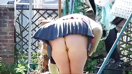 Maus Nach Canzana. Lockiges free sex privat Haar, große Biegung und Knien