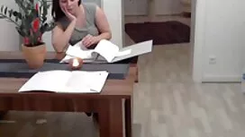 Eine schwarze kostenlos sex finden Frau kam zum Interview und rauchte zuerst einen Schwanz, der dicker war als ihr Partner, dann macht sie die Schönheit einer Frau verrückt, die mit Sperma gefüllt ist.