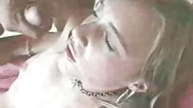 Sehen Sie sich Porno-Videos mit Mädchen online über ein Mädchen, Blondine, Pussy im Partyraum der 80er Jahre an oder laden Sie sie in hervorragender erotik für frauen kostenlos Qualität im MP4-Format auf Ihr Handy herunter.
