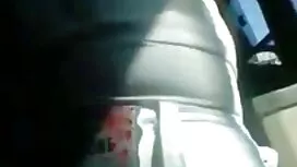 Mädchen streichelte den Kopf frau sucht sex gratis eines Mannes, während er eine Nachricht schrieb. Dann schluckte er Schwanz in die Eier und ging in den Mund.