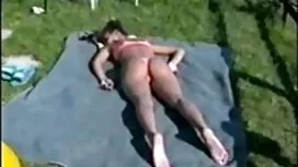 Eine junge bereiten Faust Pussy für Ihre Freundin, und legen Sie dann in den anus. frauen sex kostenlos
