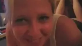 Ein hübscher junger Mann kommt, um eine junge Rothaarige zu massieren. Schöne Jungs, hört mir zuerst zu und bringt free sex privat euch dann nach oben. Nun, keine Kleidung und lag auf der Couch. Die Mädchen fangen an, ihre Hand zu massieren, dann ging ihre Hand in die Waffe. Das Baby hat auch aus ihrer Nase gezogen und fing an, seine Kunden zu saugen, so rosa und eifrig. Das Mädchen nahm ihren Mund und begann sehr schnell mit ihren Händen zu masturbieren. Der alte Mann saß mit geschlossenen Augen und glücklich. Schließlich ist der Masseur mit zwei Händen weiß Sperma groß von einem gutaussehenden Mann.