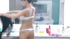 Die Mädchen zu tun, zu Hause porno mit Ihrem Freund, jedes Mal vor dem sex, vor der frau sucht gratis sex Kamera, Schönheit, ändern verschiedene Blickwinkel und bauen eine andere Geschichte für sex. Ihre Schönheit bereit in Krebs und zeigt sie schön in Gegenwart ihrer Freunde. Die Menschen begannen, das Mädchen mit seinem Penis in der Vagina zu essen ist eine schöne Rose und schlug die Kuh mit den Händen auf dem Gesäß. Schönheit ist nur glücklich mit einem Mann als Sex, weil der Mann war sehr schön und bereit, das Mädchen in der Vagina zu beenden.