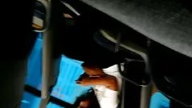 Die Mutter war ein Erwachsener in die Küche, um ein Glas Wasser zu kostenlos sex haben bekommen. Er war verlegen nach einer Dusche und nassen Haaren mit einem Handtuch gebunden. Sie saß glücklich am Tisch vor seinem Sohn und nach einem Glas Soda trinken-ein Tag mit Freude.
