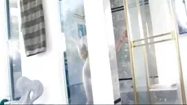 Natasha White ist eine Pornodarstellerin. Sie hat Sex mit ihrem Freund, und der sexuelle Prozess whatsapp sex kostenlos wird von den Männern verdünnt.