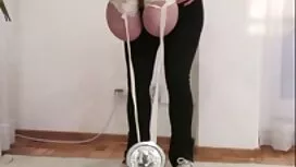 In diesem Spiel ist alles einfach, weil Sie wie ein Chef zu handeln, und ein hübsches Mädchen als Sekretärin. In dieser Situation kannst du alles mit ihm machen, aber auf jeden Fall solltest du mit einem Blowjob beginnen, er wusste, wie sex mit deutschen frauen kostenlos man es macht und liebt.